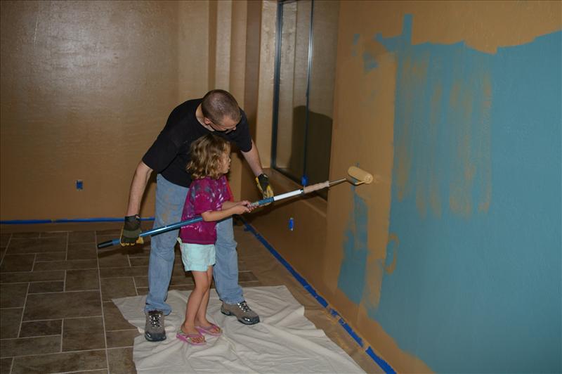 022 - Painting Front Room - Dad and Dalee